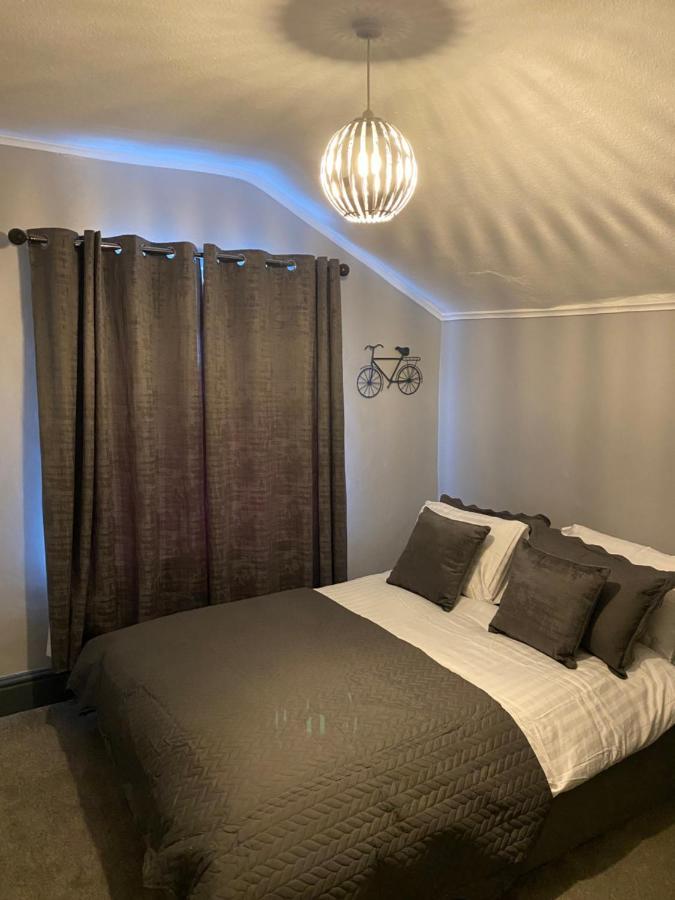 Ideal Abode Leonard Честер Екстер'єр фото