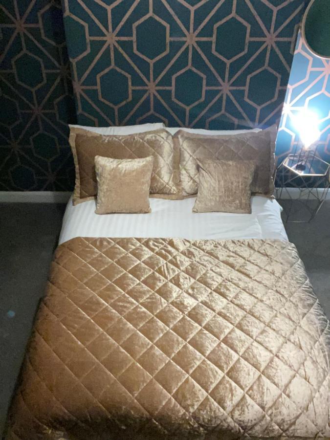 Ideal Abode Leonard Честер Екстер'єр фото